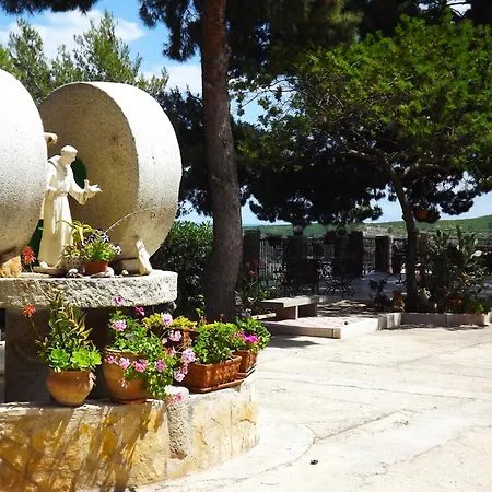 Residenza Collina Dei Pini Lägenhetshotell Vieste