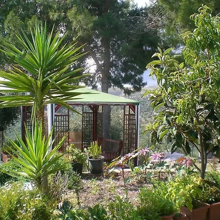 Residenza Collina Dei Pini 3*