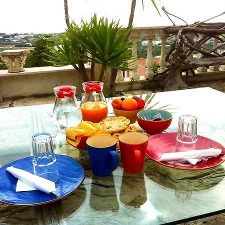 Residenza Collina Dei Pini Lägenhetshotell 3*