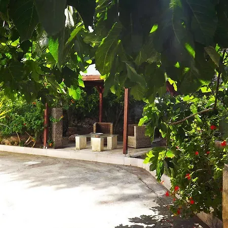 Residenza Collina Dei Pini Lägenhetshotell 3*