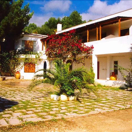 Residenza Collina Dei Pini Lägenhetshotell 3*
